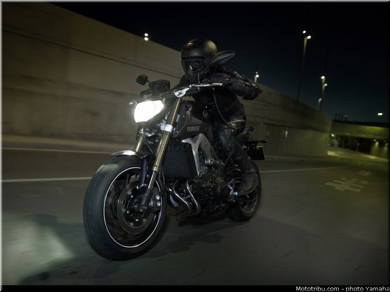 yamaha_2014_mt09_001