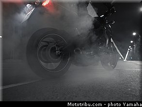 yamaha_2014_mt09_011.jpg