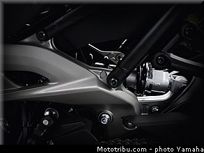 yamaha_2014_mt09_061.jpg