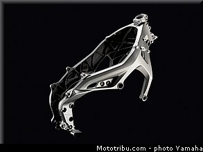 yamaha_2014_mt09_067.jpg