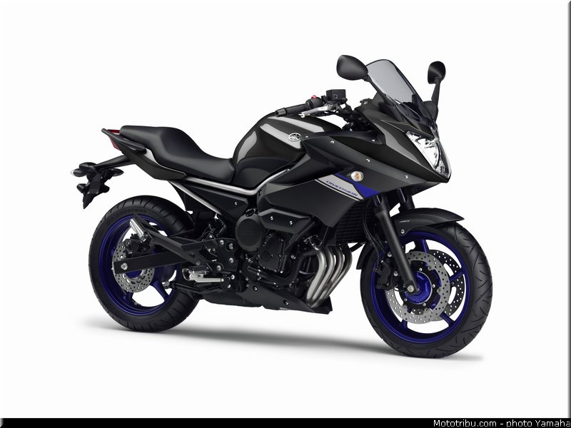 xj6s_yamaha_2014_race_blu