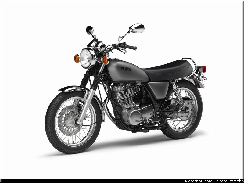 yamaha_sr400_2014_011