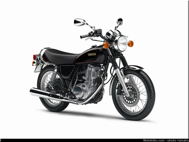 yamaha_sr400_2014_012