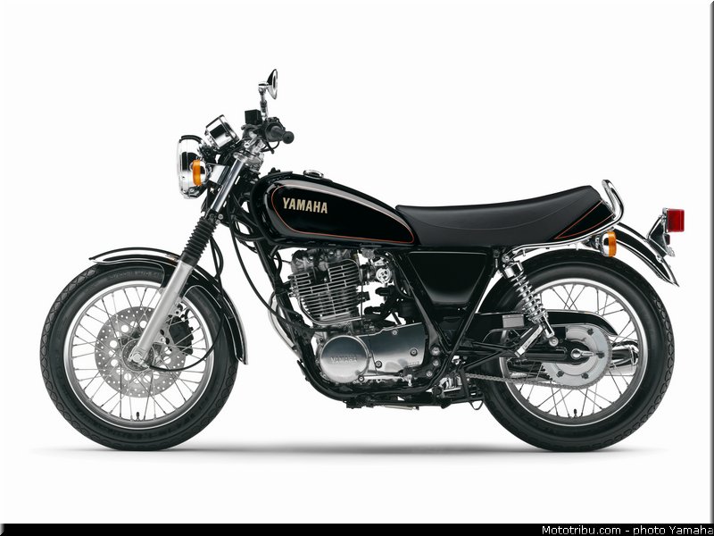 yamaha_sr400_2014_014