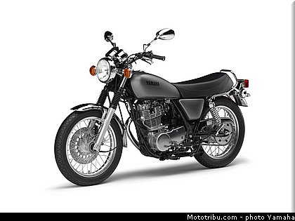 yamaha_sr400_2014_011.jpg