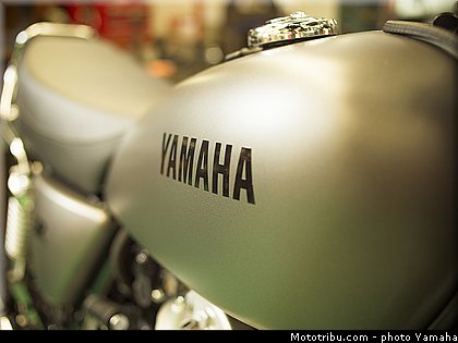 yamaha_sr400_2014_019.jpg