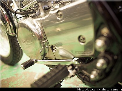 yamaha_sr400_2014_026.jpg