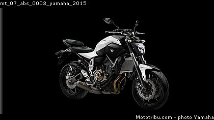 mt_07_abs_0003_yamaha_2015.jpg