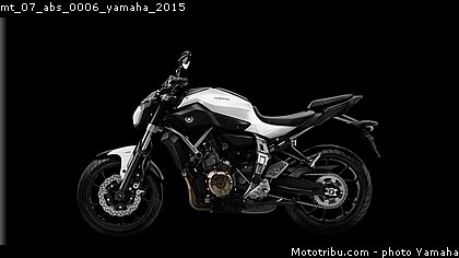 mt_07_abs_0006_yamaha_2015.jpg