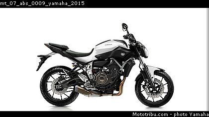 mt_07_abs_0009_yamaha_2015.jpg