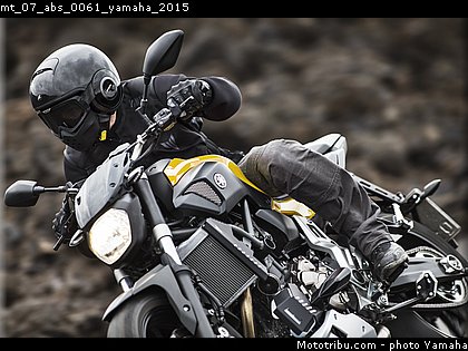 mt_07_abs_0061_yamaha_2015.jpg