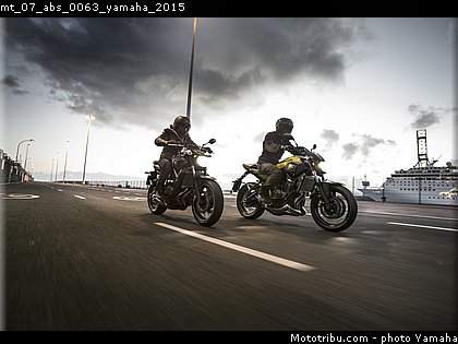mt_07_abs_0063_yamaha_2015.jpg