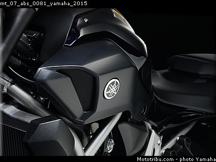 mt_07_abs_0081_yamaha_2015.jpg