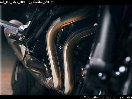 mt_07_abs_0088_yamaha_2015.jpg