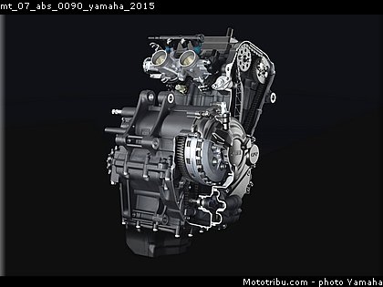 mt_07_abs_0090_yamaha_2015.jpg