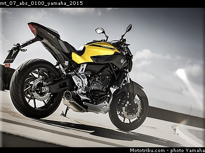 mt_07_abs_0100_yamaha_2015.jpg