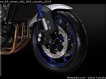 mt_09_street_rally_009_yamaha_2015.jpg