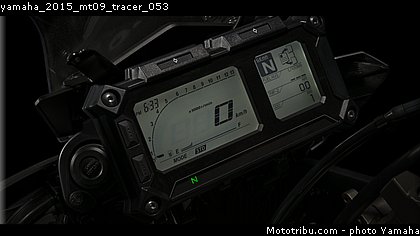 yamaha_2015_mt09_tracer_053.jpg
