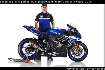 endurance_yart_parkes_004_presentation_team_yamaha_vitesse_2015.jpg