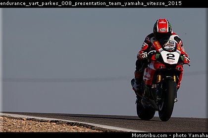 endurance_yart_parkes_008_presentation_team_yamaha_vitesse_2015.jpg