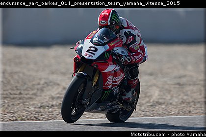 endurance_yart_parkes_011_presentation_team_yamaha_vitesse_2015.jpg