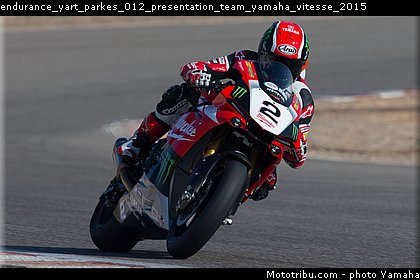 endurance_yart_parkes_012_presentation_team_yamaha_vitesse_2015.jpg