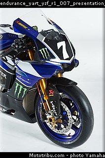 endurance_yart_yzf_r1_007_presentation_team_yamaha_vitesse_2015.jpg