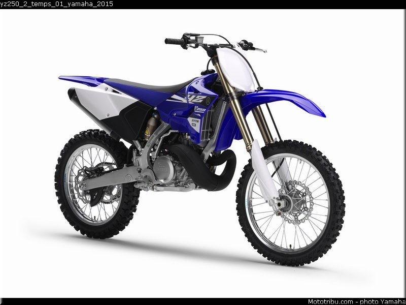 yz250_2_temps_01_yamaha_2015
