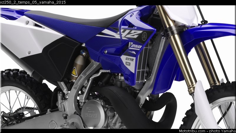 yz250_2_temps_05_yamaha_2015