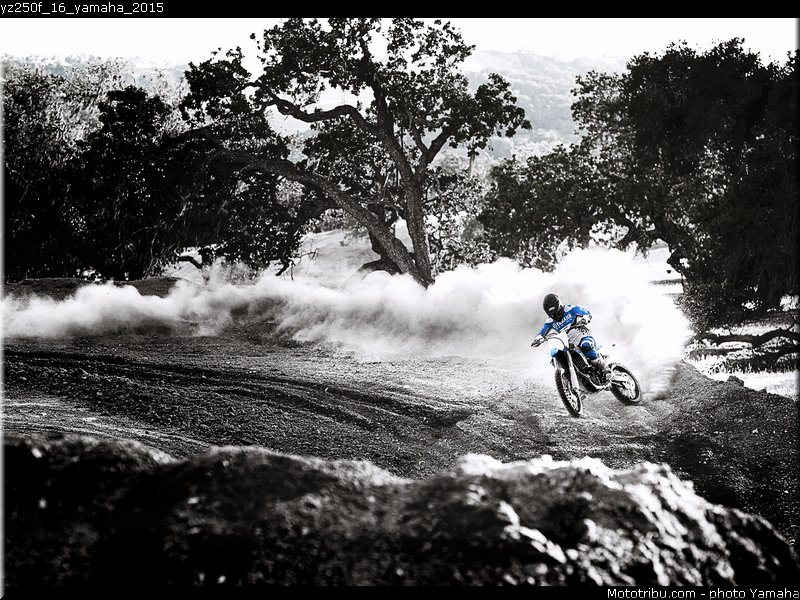 yz250f_16_yamaha_2015