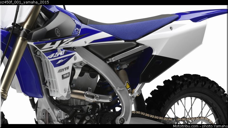 yz450f_001_yamaha_2015