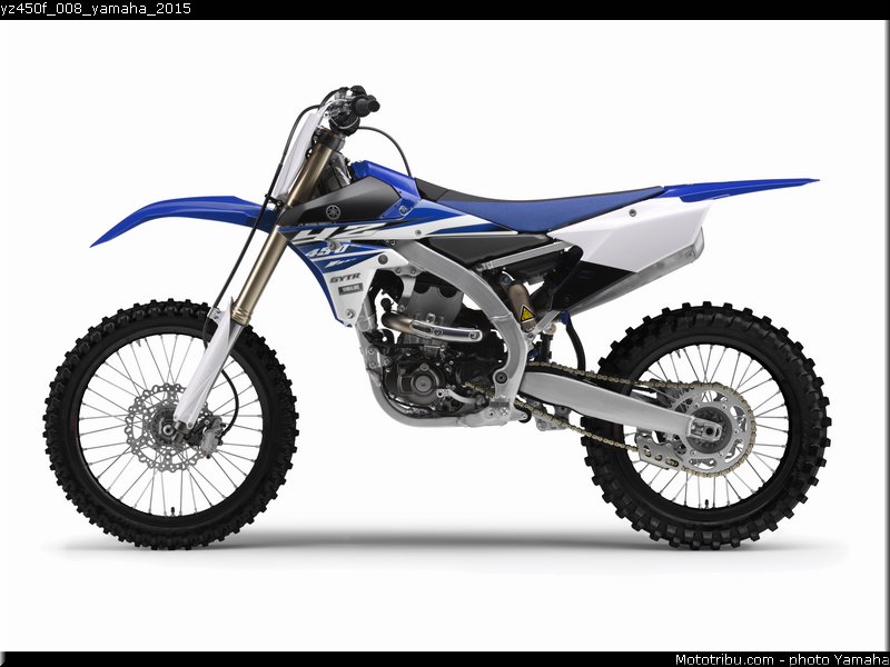 yz450f_008_yamaha_2015