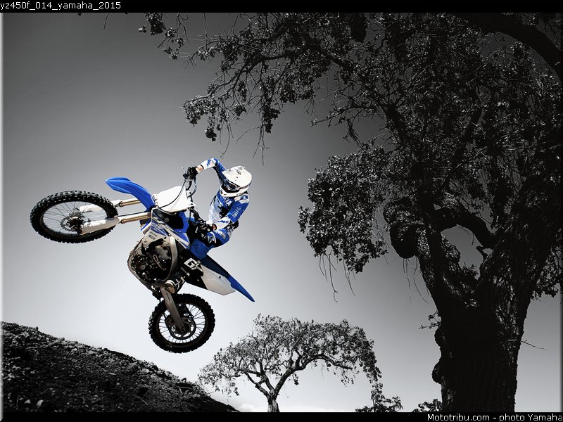 yz450f_014_yamaha_2015