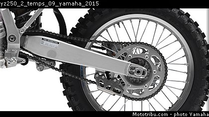 yz250_2_temps_09_yamaha_2015.jpg