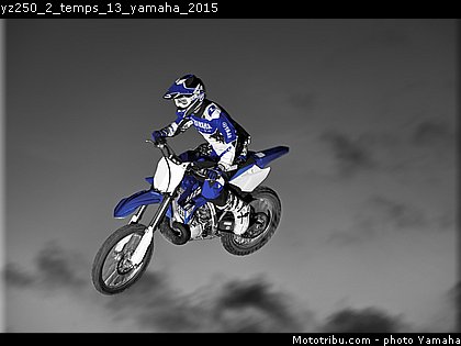yz250_2_temps_13_yamaha_2015.jpg