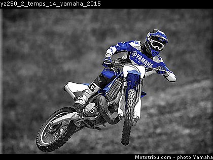 yz250_2_temps_14_yamaha_2015.jpg
