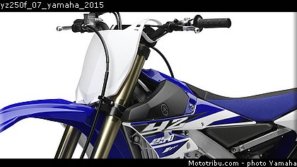 yz250f_07_yamaha_2015.jpg