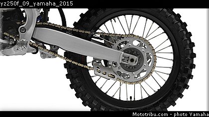yz250f_09_yamaha_2015.jpg