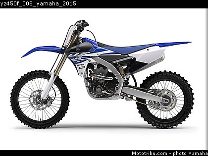 yz450f_008_yamaha_2015.jpg