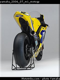 yamaha_2006_07_m1_motogp.jpg