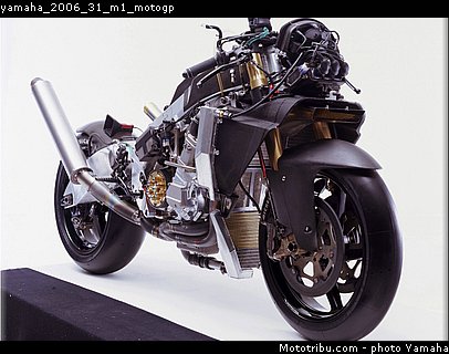 yamaha_2006_31_m1_motogp.jpg