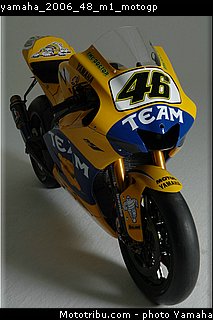 yamaha_2006_48_m1_motogp.jpg