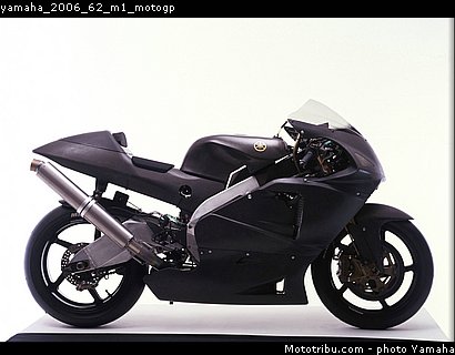 yamaha_2006_62_m1_motogp.jpg