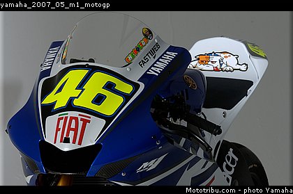 yamaha_2007_05_m1_motogp.jpg
