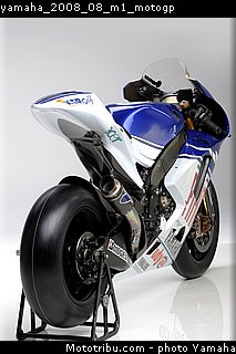 yamaha_2008_08_m1_motogp.jpg