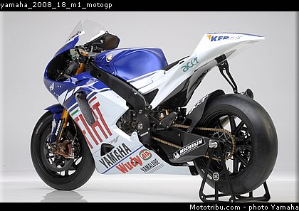 yamaha_2008_18_m1_motogp.jpg