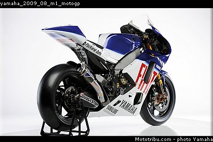 yamaha_2009_08_m1_motogp.jpg