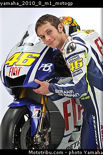 yamaha_2010_8_m1_motogp.jpg