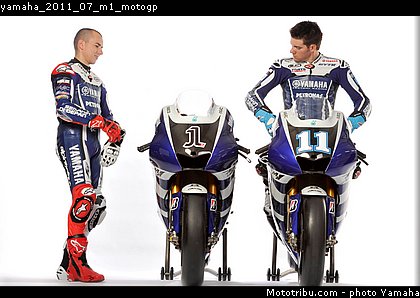 yamaha_2011_07_m1_motogp.jpg