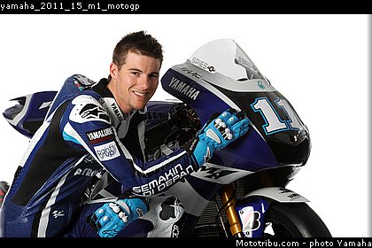 yamaha_2011_15_m1_motogp.jpg